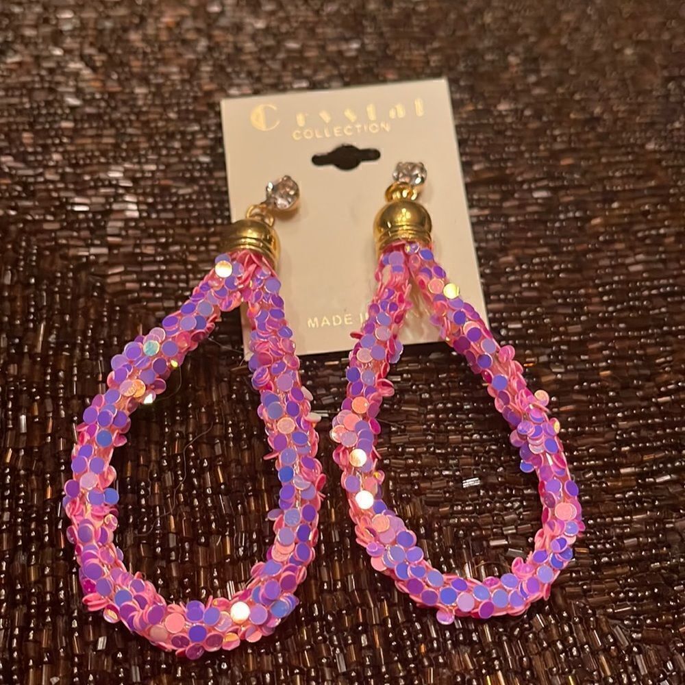 Crystal collection pink dangle earrings